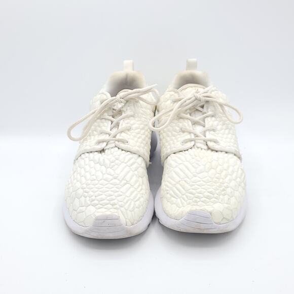 Nike Roshe One DMB QS Rosherun Triple White 824286-100 women's size 7 - Picture 7 of 9